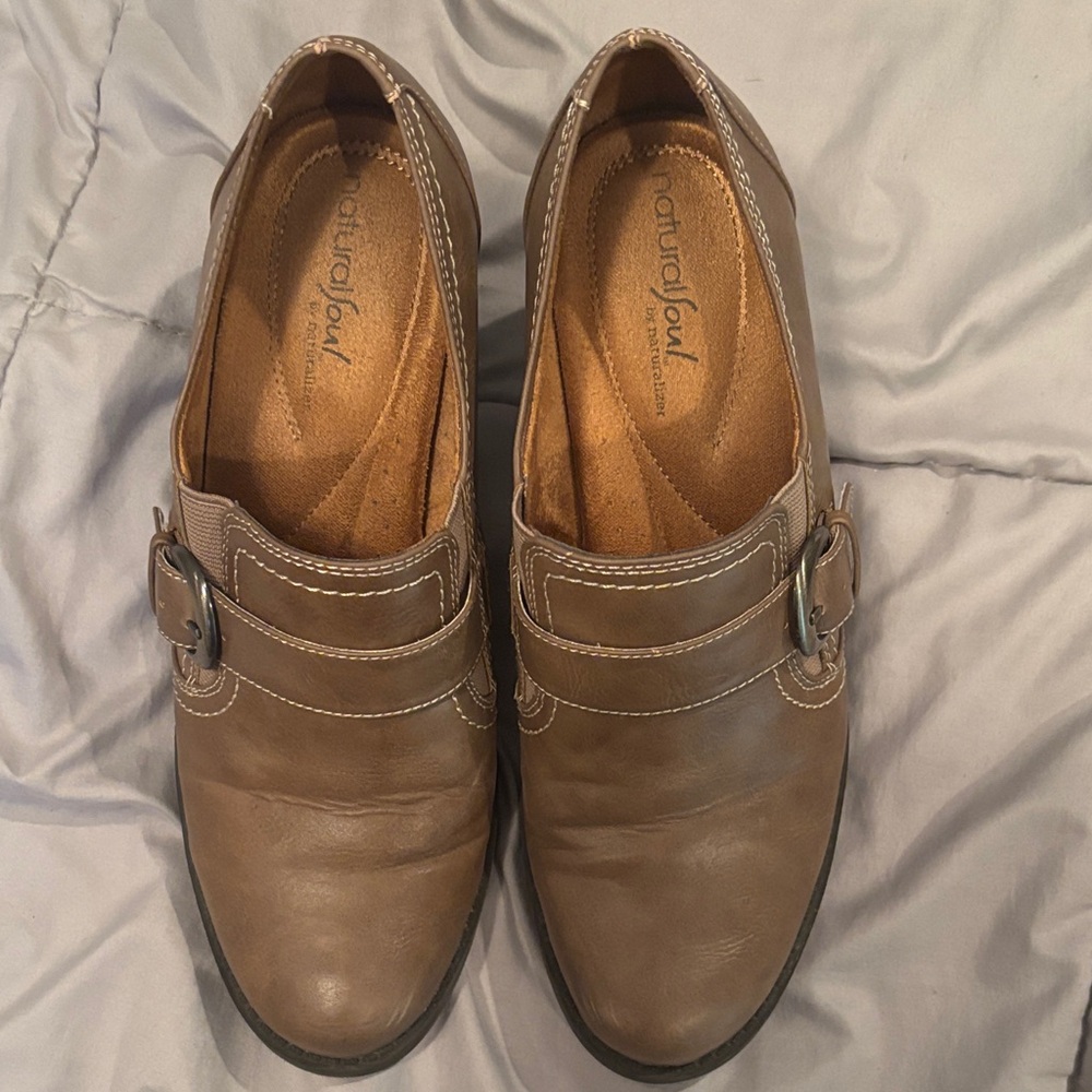 Natural Soul  by naturalizer Heeled Shoes